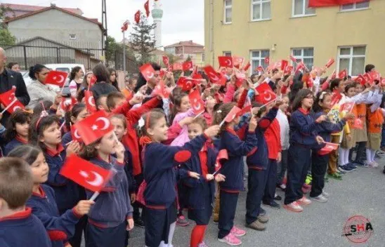 Öğrenciler Yeni Eğitim-Öğretim Yılına Merhaba Dedi