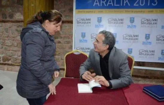 Mutlu Türkiye'de Laiklik Sizlere Ömürdür