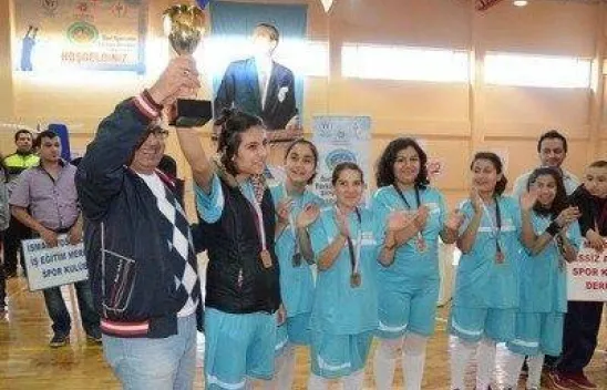 Özel Sporcular Şampiyonası'nda Silivri'ye Tam Not