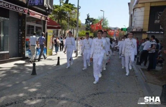 19 Mayıs Gençlik haftası törenle başladı