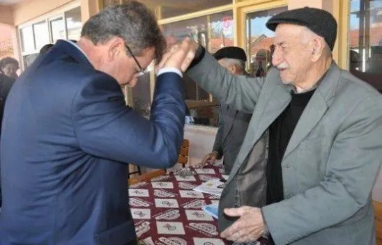 Sert 'Ellerimdeki orak izlerini gururla taşıyorum'