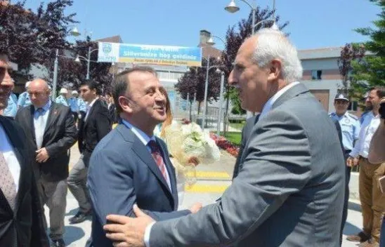 Vali Mutlu'dan Işıklar'a Hayırlı Olsun Ziyareti