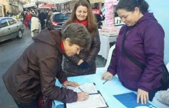 CHP'li kadınlar, Medeni Kanuna sahip çıkıyor