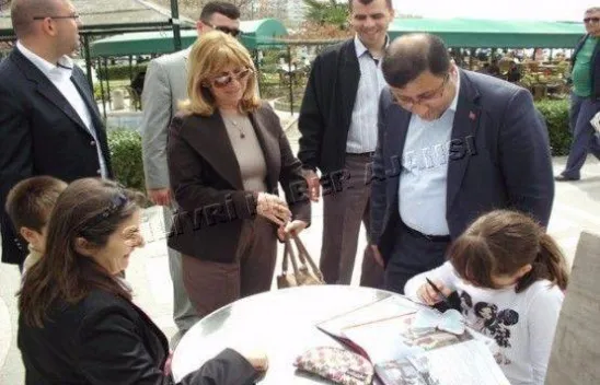 Kaynarca, Sahilde Halkla Buluştu