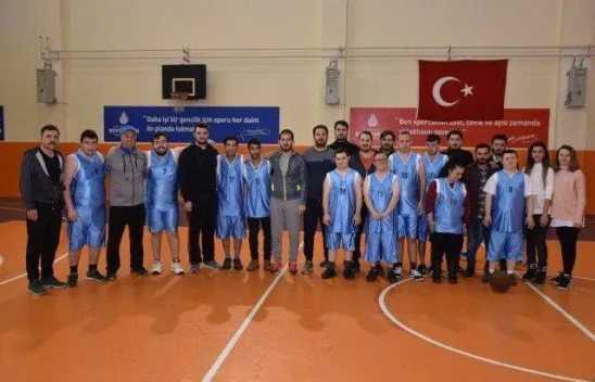 Ak Gençlerden Özel Çocuklara Özel Maç