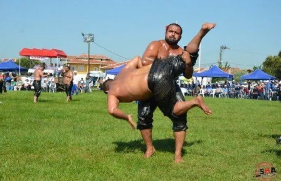 Pehlivanlar Silivri Er Meydanında Yarıştı