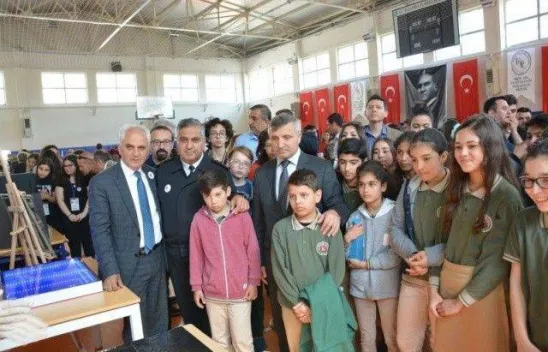 TUBİTAK 4006 Bilim Fuarının açılışı yapıldı