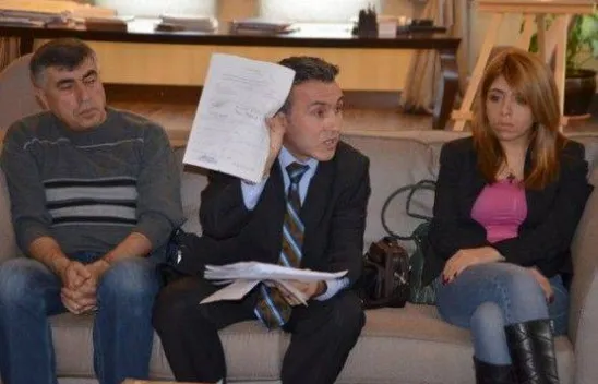 Kara Mustafa Caddesi Sakinleri Tek Şerit İçin İmza