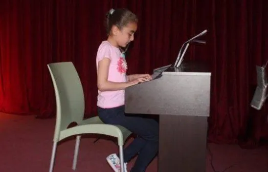 Annelere Özel Keman ve Piyano Resitali