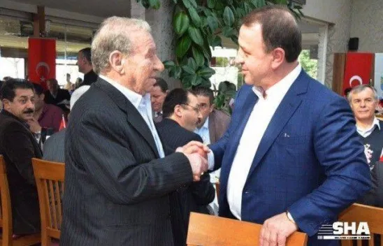 Esnaflıkta 40 Yılını Dolduranlara Plaket Verildi