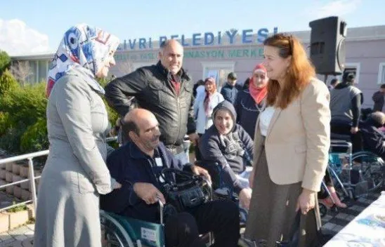 Engelliler Gününde Anlamlı Hediye