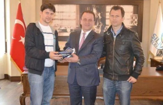 Spor Kulüplerine Işıklar'ın desteği sürüyor