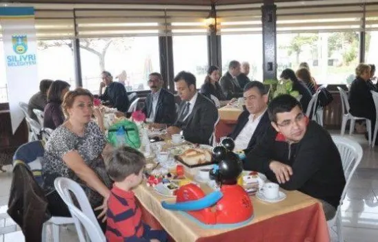 Işıklar Avukatlarla Biraraya Geldi