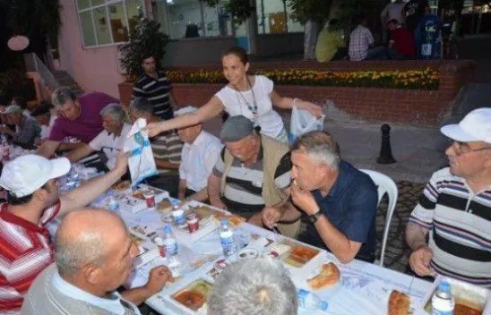 Işıklar Hemşerileriyle İftar Sofralarında Buluşuyor