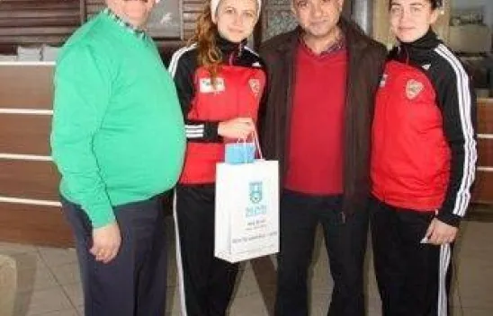 Bayan Futbol Takımına Moral Kahvaltısı