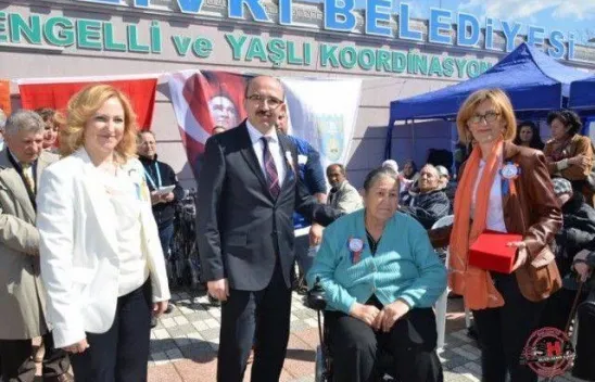 Tekerlekli Sandalyeler Sahiplerine Teslim Edildi