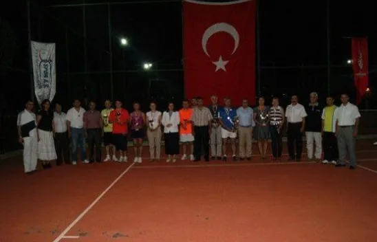 Tenisçilere Kış Müjdesi