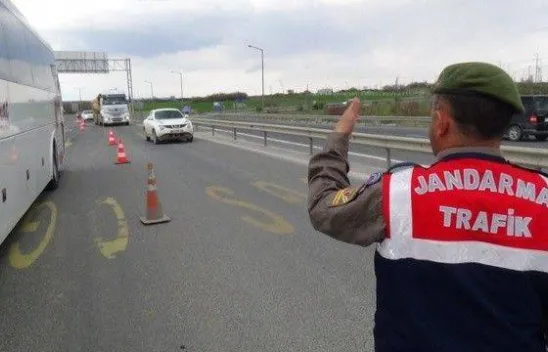 Jandarma adeta kuş uçurtmuyor