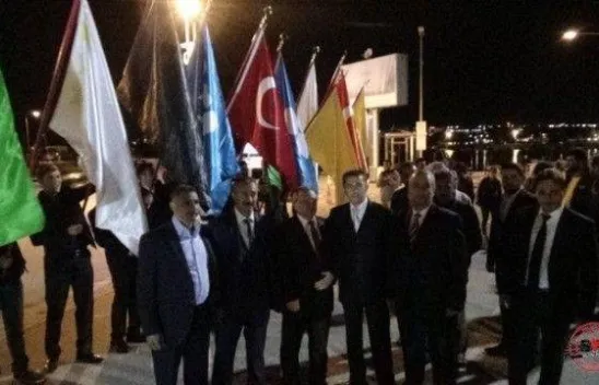 Topluca istifa edip AK Partiye geçtiler