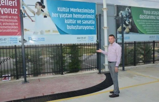 Bozoğlu 'Belediye hizmetsizlik kanserine yakalanmış'