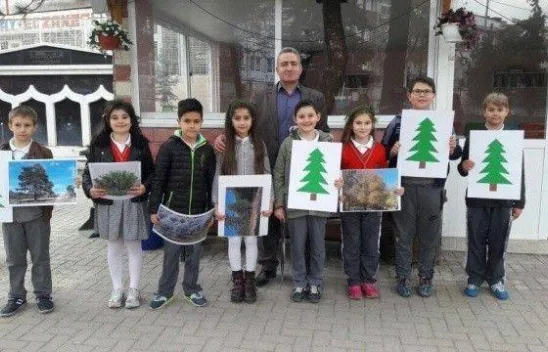 Ağaçları tanıma tanıtma etkinliği