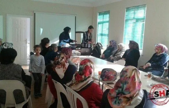 Mahalle Evlerinde Aile İçi İletişim Eğitimi