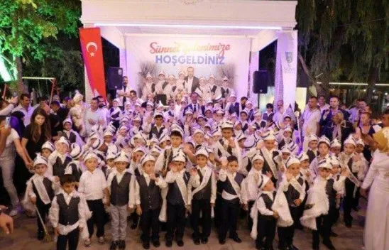 Sünnet Çocukları Doyasıya Eğlendi