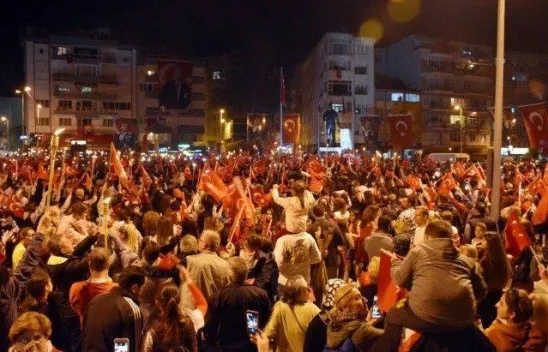 Binlerce Silivrili Cumhuriyet Yürüyüşünde Buluştu