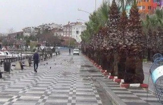 Silivri sokaklar boş kaldı