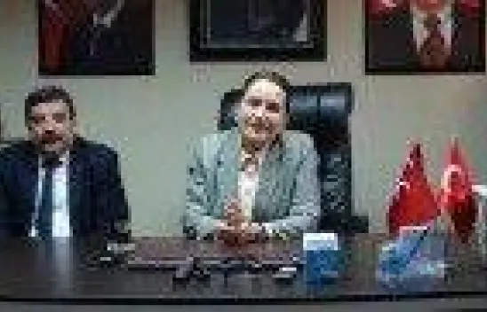 Akşener Başbakan'ı Silivri'den bombaladı