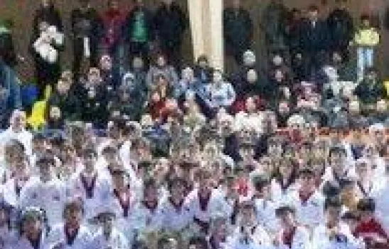 Genç sporcular yeni kuşaklarını aldı