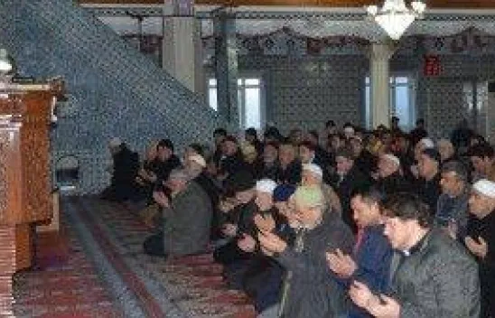 Çanakkale şehitleri için eller duaya açıldı