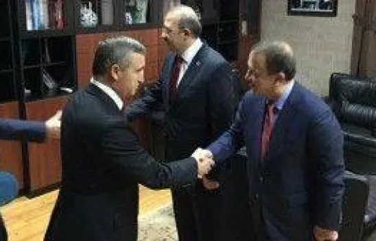 Kaymakam Bekarlar Tebrikleri Kabul Etti