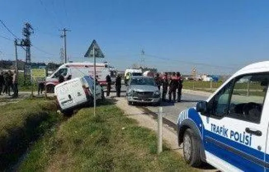 Silivri'de trafik kazası: 3 yaralı