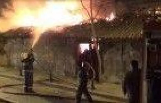 Silivri sahilinde yangın