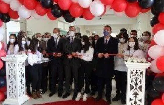 TÜBİTAK 4006 Bilim Fuarı açıldı