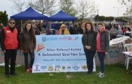 Rotary Kulübü'nden uçurtma şenliği