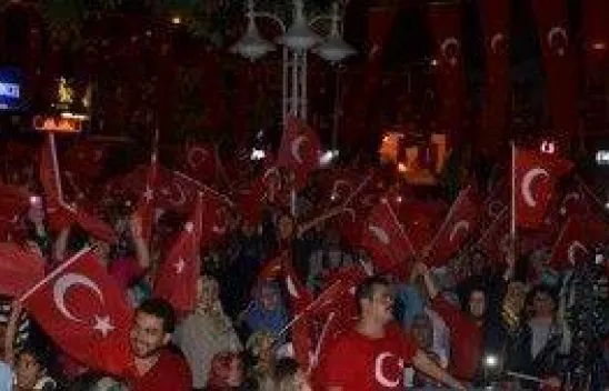 Başkan Topbaş, Silivri'de Demokrasi nöbetine katıldı