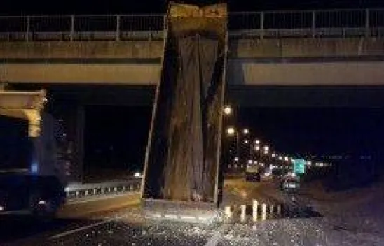 Otoyolda Faciaya Ramak Kala