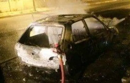 Seyir halindeki özel otomobil yandı