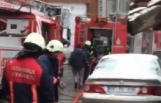 Silivri'de baraka yangını