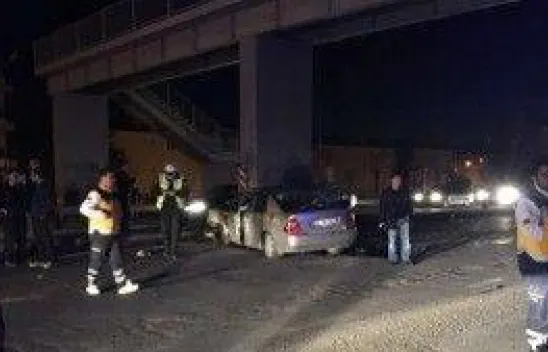 Tam üst geçidin altında can verdi