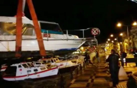 Şiddetli Lodosa &quotVinçli&quot Çözüm