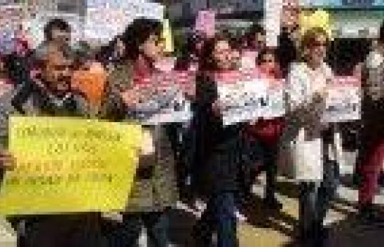 Eğitim-Sen'den yolsuzluk protestosu