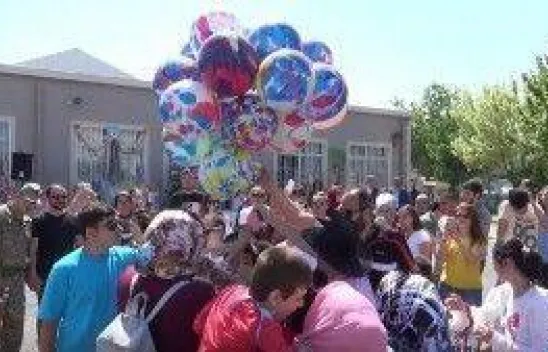 'Engelsiz balonlar' gökyüzüyle buluşturuldu