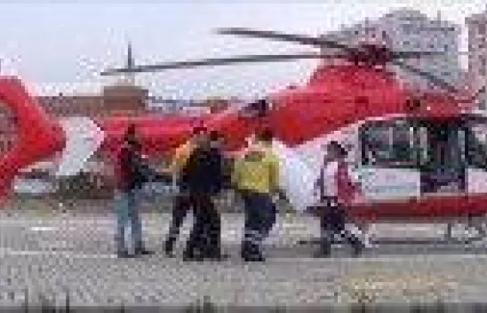 Çatalcalı genci hava ambulans kurtardı 