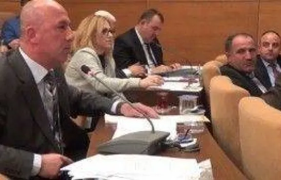 Meclis toplantısına damga vuran diyalog