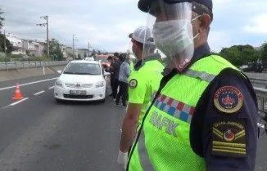 Jandarma ekipleri Gümüşyaka'da denetim yaptı