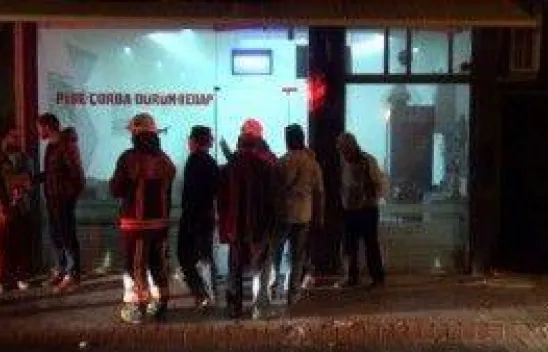 Yoğun duman paniğe yol açtı