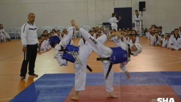 Öğrenciler yeni kuşaklarını aldı